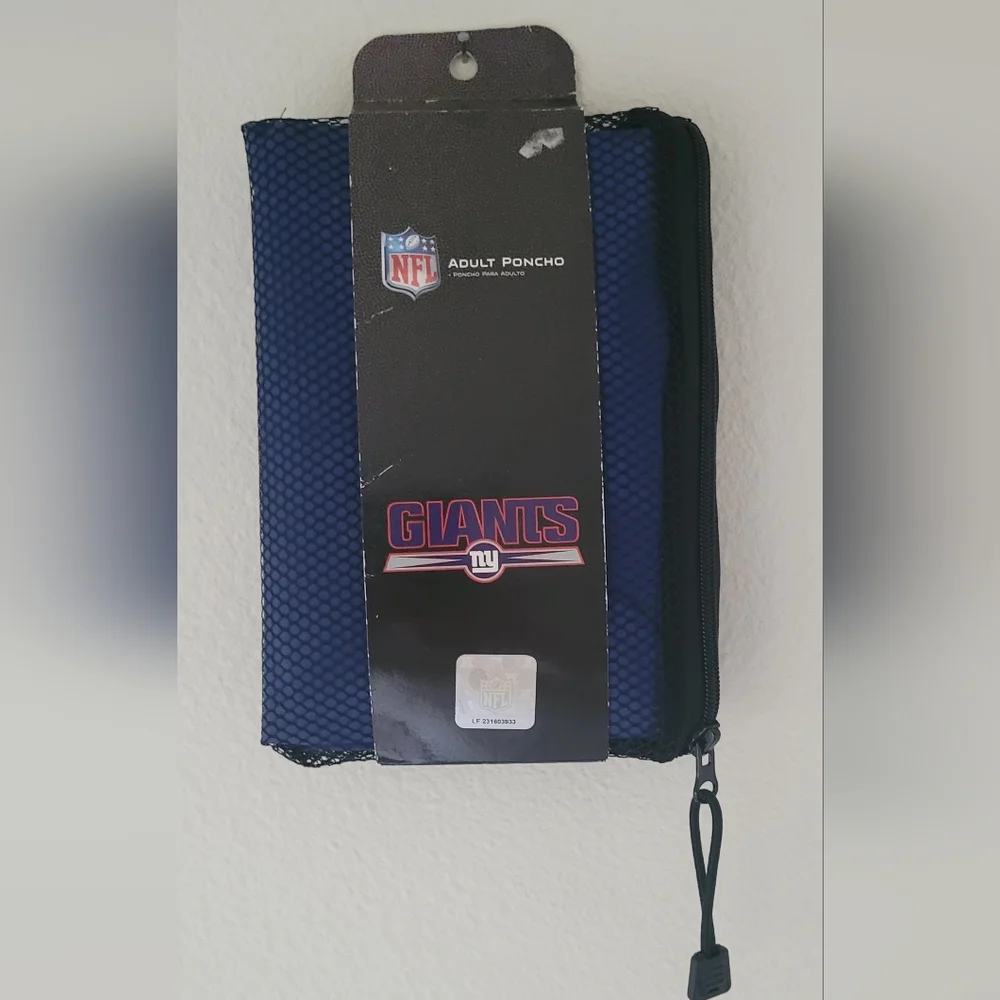 NFL Adult Poncho NY Giants By Totes